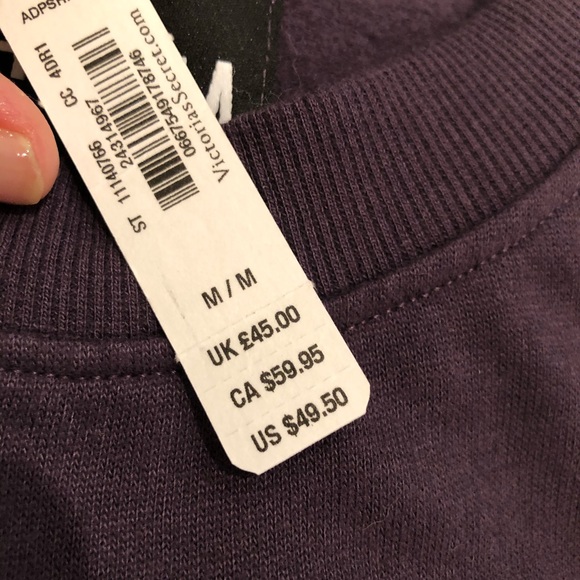 Victoria Secret Sport - Picture 2 of 7